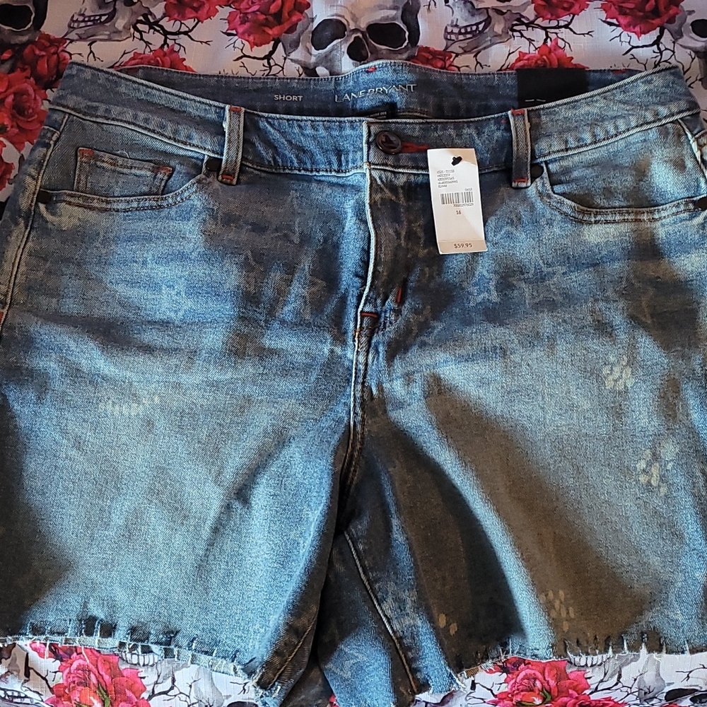 Lane Bryant shorts size 16